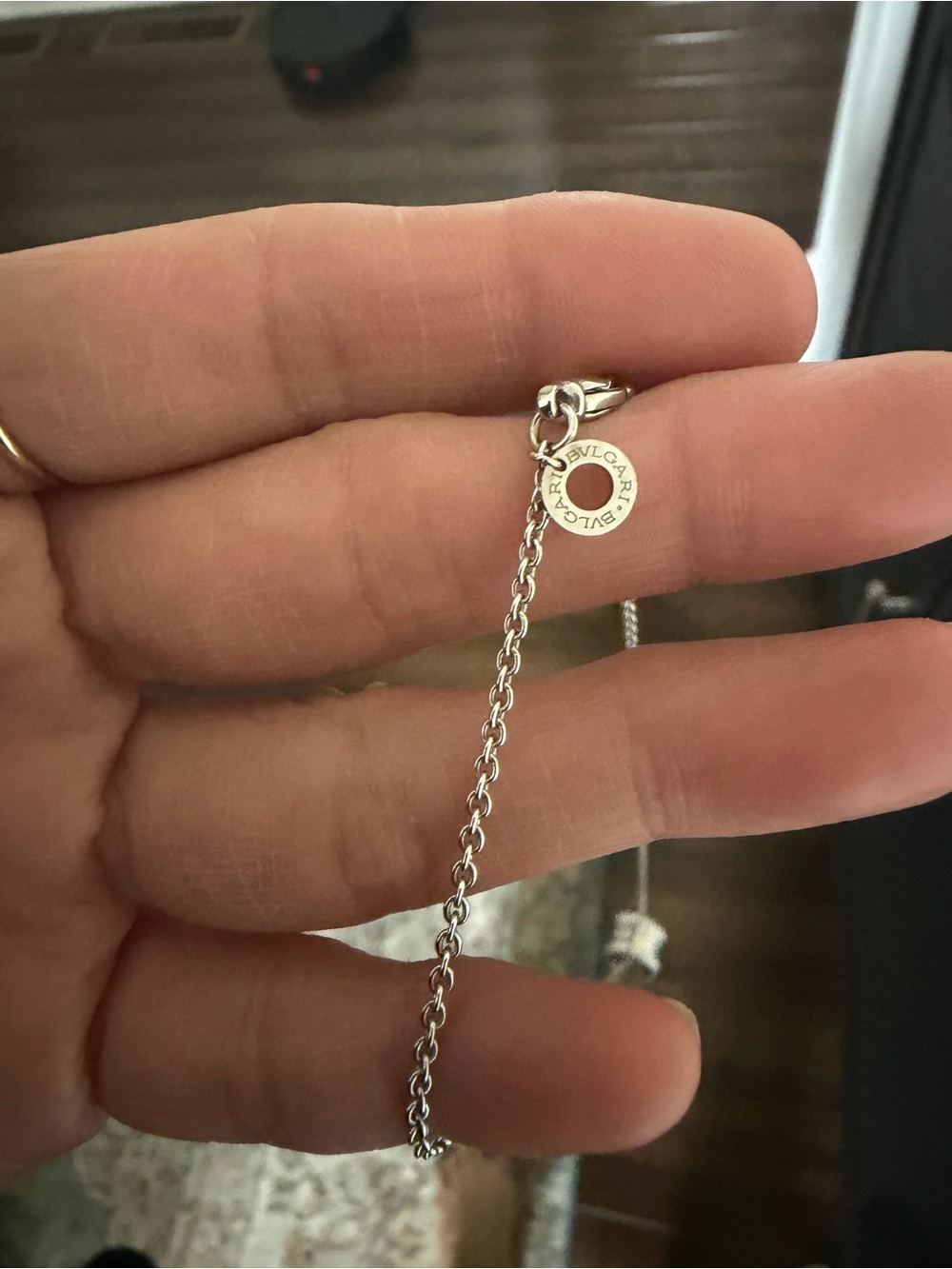 Bvlgari B.zero1 necklace - Picture 4 of 9